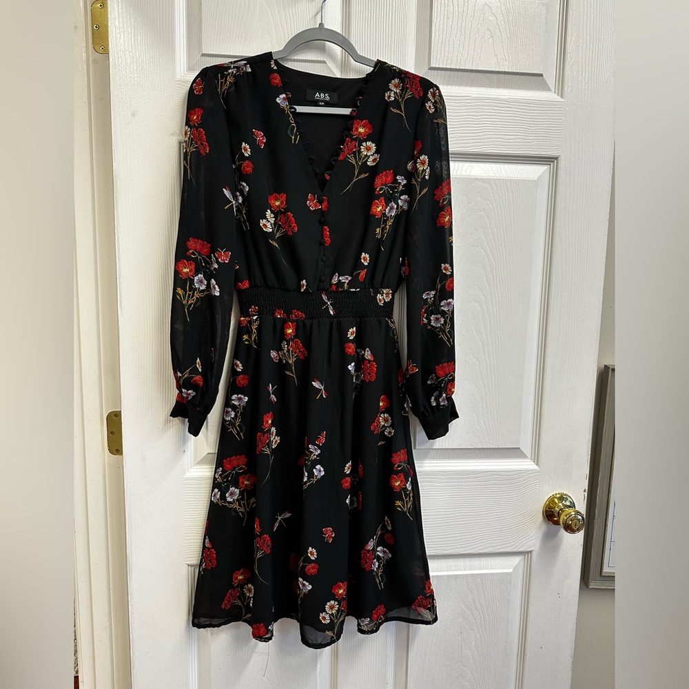 Black Floral Women's Dress - Picture 5 of 7